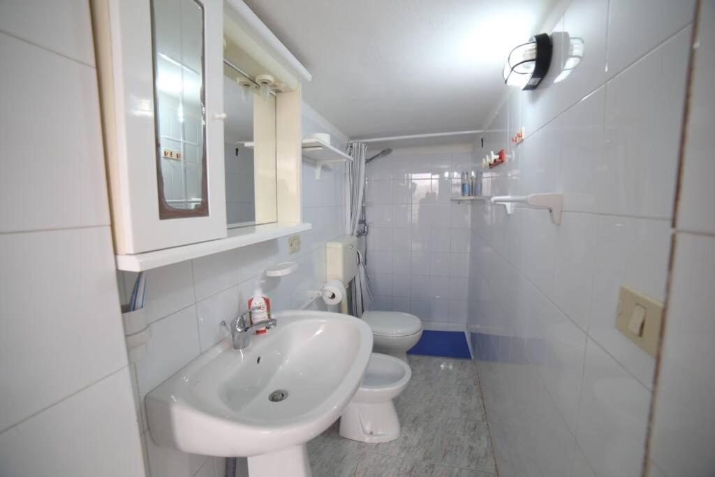 Casa Vacanza Nelle Maldive Del Salento ตอร์เรวาโด ภายนอก รูปภาพ